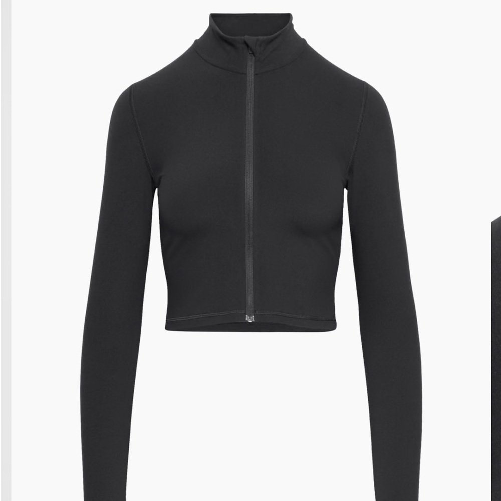 Aritzia TNAbutter limit zip long sleeve